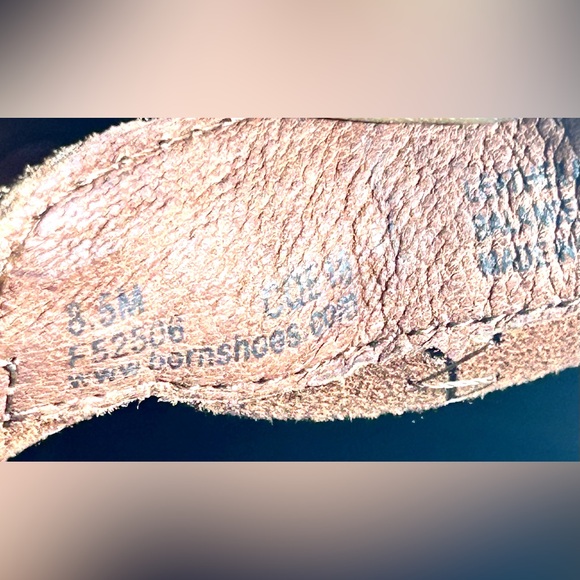 Born Distressed Brown Suede comfy ankle boots chunky heel women’s size 8.5 - Picture 3 of 11